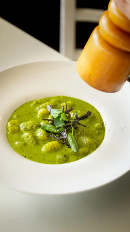 Ñoquis al pesto
